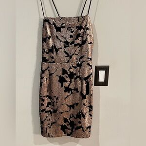 Elegant Black Velvet and Rose Gold Mini Dress